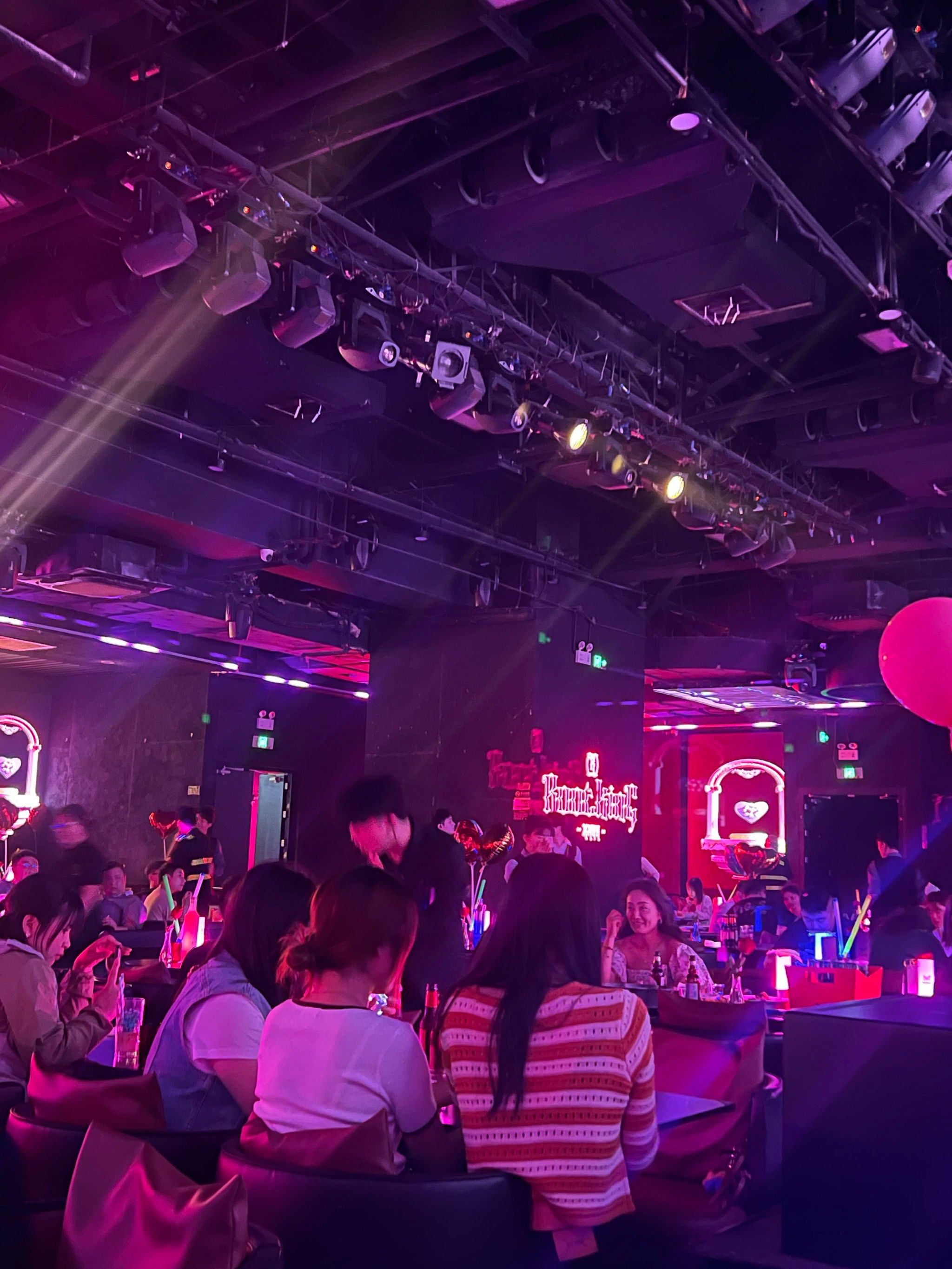 辽阳商务ktv创新商务ktv模式解析-灯塔市ktv预订